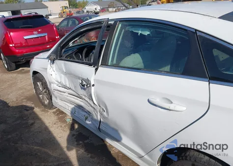 2019 Hyundai Sonata Se из США, поврежденный, VIN 5NPE24AF8KH791295